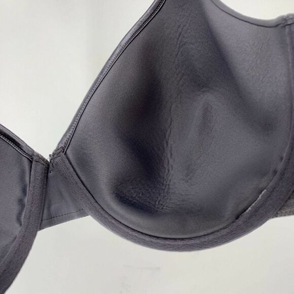 Vanity Fair 40C Body Caress Convertible TShirt Bra - Picture 6 of 7